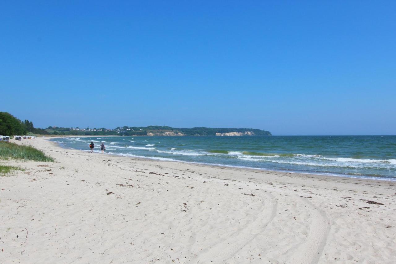 Strandnahe Fewo Mit Balkon, Gratis Nutzung Vom Ahoi Erlebnisbad Und Sauna In Sellin - Rex Rugia Fewo 13-5 Lobbe Luaran gambar